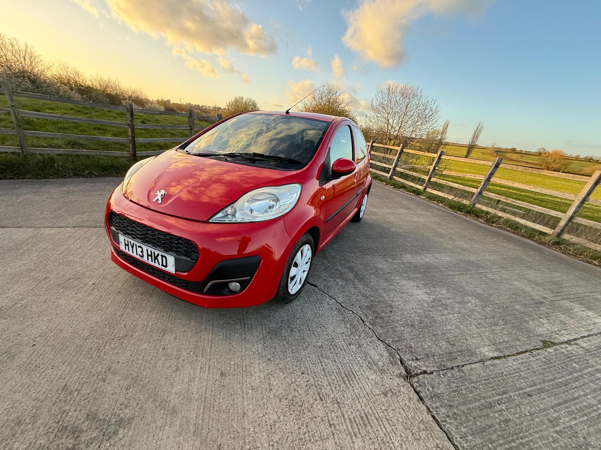 Peugeot 107 1.0 12V Active Euro 5 5dr — photo 53 of 86